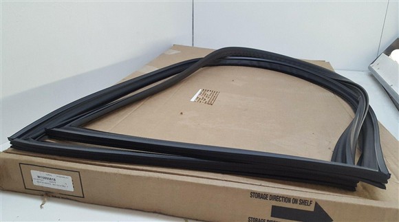 Picture of OEM Whirlpool Refrigerator Door Gasket W10800818