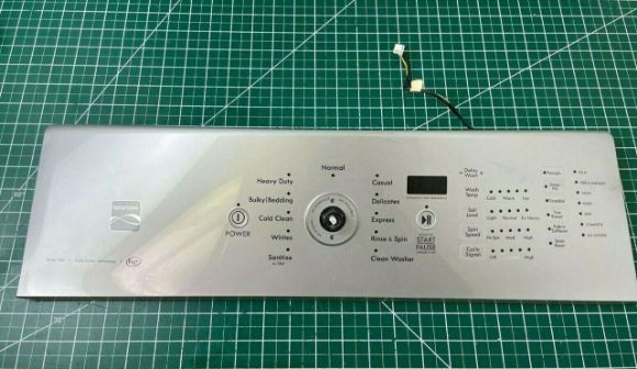 Picture of OEM Whirlpool Washer User Interface Assembly (White) W10909734
