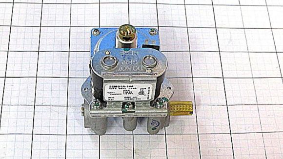 Picture of OEM Frigidaire Valve-Gas5303207409
