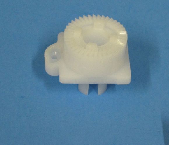 Picture of OEM Whirlpool Sliding Gear, Latch 22003715