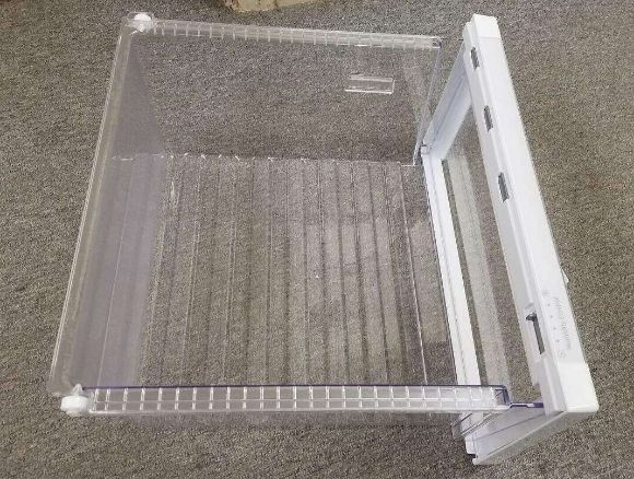 Picture of Whirlpool Refrigerator Crisper Pan W10727108