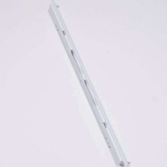 Picture of GE Range Oven Door Trim, Lower (White) WB07X32929