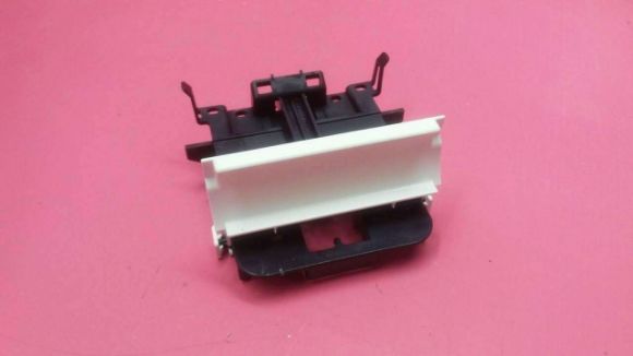 Picture of Whirlpool Dishwasher Door Latch Assembly WPW10290199